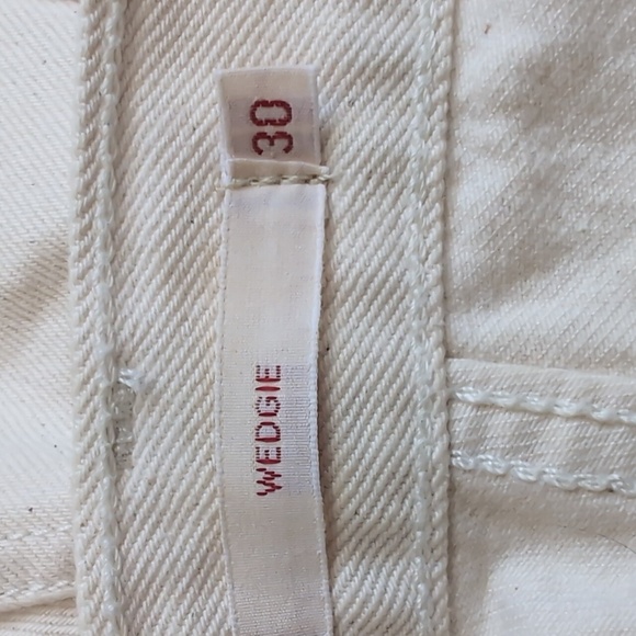 Levi's Women's Icon Jeans - Picture 13 of 16